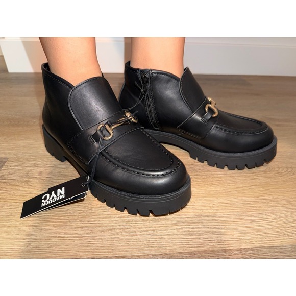 Madden Nyc Shoes - Women loafers size 8